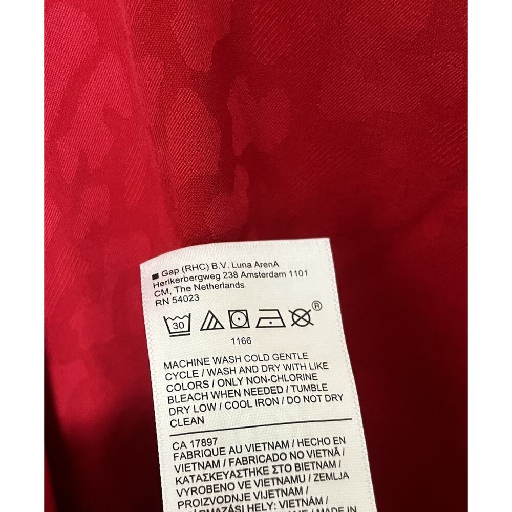 Athleta Urbanite Textured Button Down Shirt Women Small Red Gorpcore Athleisure - Picture 11 of 11